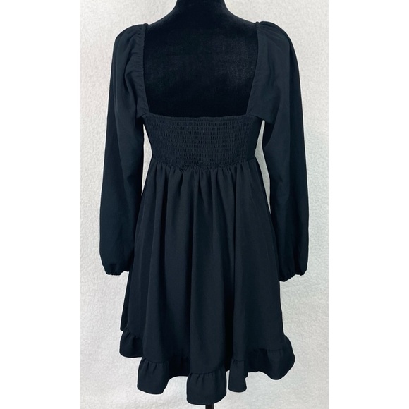 ABERCROMBIE & FITCH • Black Ruffle-Trim Long Sleeve Babydoll Mini Dress - Picture 8 of 16